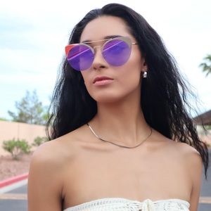 Blind Kitty Cat Eye Sunglasses with Purple Mirrored Lens w Gold Tone Metal Frame